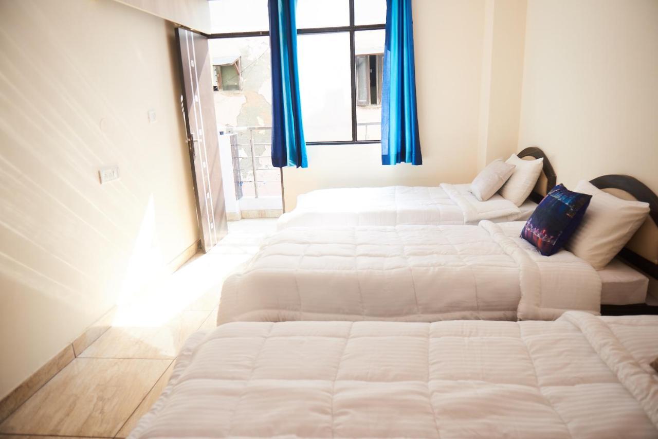 Himalayan Hostel New Delhi Eksteriør billede