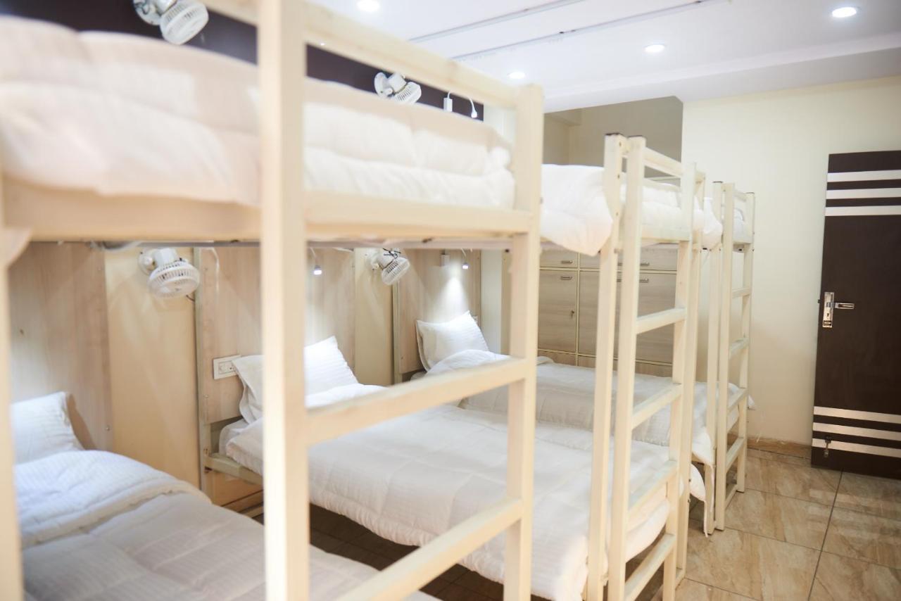 Himalayan Hostel New Delhi Eksteriør billede